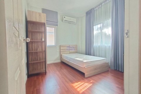 House in Nonthaburi, Thailand 3 bedrooms № 138231 - photo 9