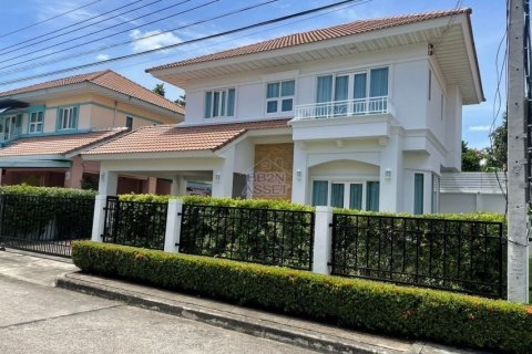 House in Nonthaburi, Thailand 3 bedrooms № 138231 - photo 12