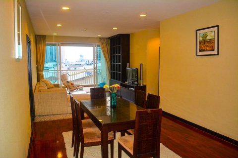 Кондоминиум с 2 спальнями в Клонг Тоэй, Бангкок, Таиланд № 138235 - фото 4