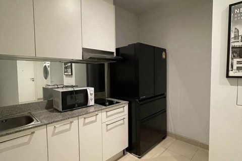 Condo in Watthana, Bangkok, Thailand, 2 bedrooms  № 148312 - photo 3