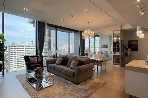 Condo in Watthana, Bangkok, Thailand, 2 bedrooms  № 148312 - photo 2