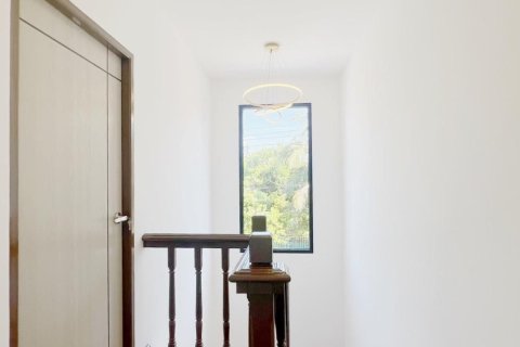 House in Phuket, Thailand 4 bedrooms № 159239 - photo 18