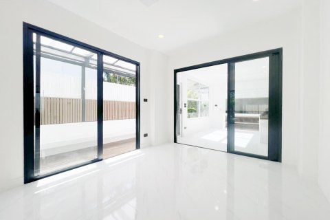 House in Phuket, Thailand 4 bedrooms № 159239 - photo 4