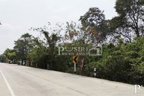 Land in Ban Phaeo, Thailand 28800 sq.m. № 159235 - photo 3
