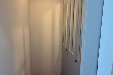 Студия в кондо в Пхая Тая, Бангкок, Таиланд № 159234 - фото 3