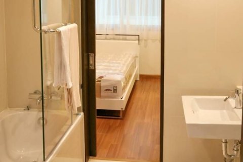 Studio in the Condo in Pathum Wan, Bangkok, Thailand  № 148241 - photo 6