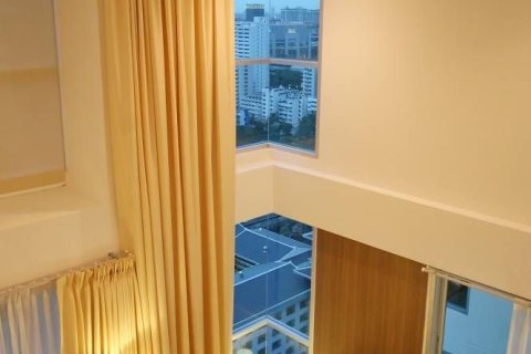 Studio in the Condo in Pathum Wan, Bangkok, Thailand  № 148241 - photo 9