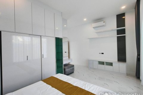 Maison à Pattaya, Thaïlande 4 chambres № 180314 - photo 11