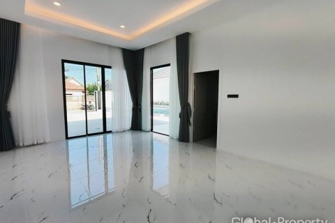 Maison à Pattaya, Thaïlande 4 chambres № 180314 - photo 18