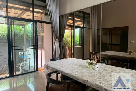 Reihenhaus in Suan Luang, Bangkok, Thailand 3 Schlafzimmer № 216027 - Foto 4