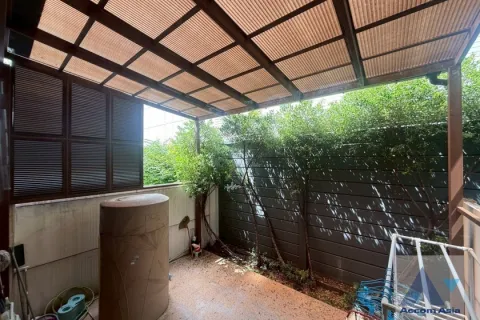 Reihenhaus in Suan Luang, Bangkok, Thailand 3 Schlafzimmer № 216027 - Foto 21
