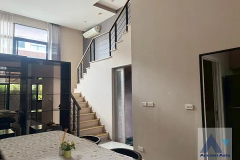 Reihenhaus in Suan Luang, Bangkok, Thailand 3 Schlafzimmer № 216027 - Foto 3