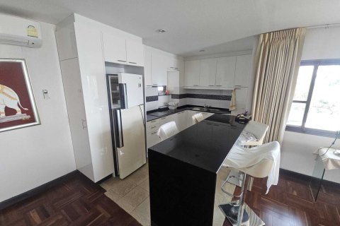 Condo in Pattaya, Thailand, 3 bedrooms № 169143 - photo 2