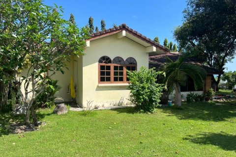 Land in Phuket, Thailand 3470 sq.m. № 169149 - photo 5