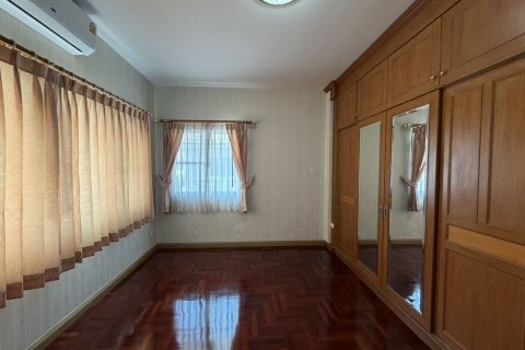 Дом в Кхонкэне, Таиланд с 3 спальнями  № 169146 - фото 29