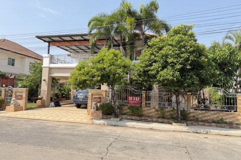 Дом в Кхонкэне, Таиланд с 3 спальнями  № 169146 - фото 2