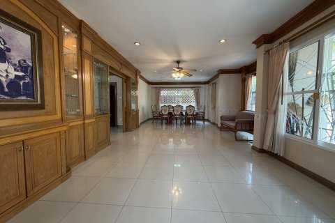 Дом в Кхонкэне, Таиланд с 3 спальнями  № 169146 - фото 12