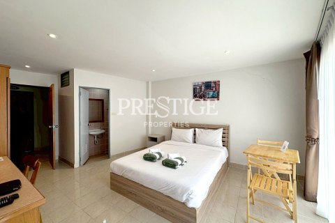 Commercial property in Pattaya, Thailand 488 sq.m. № 197590 - photo 12