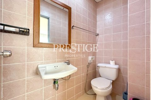 Commercial property in Pattaya, Thailand 488 sq.m. № 197590 - photo 20
