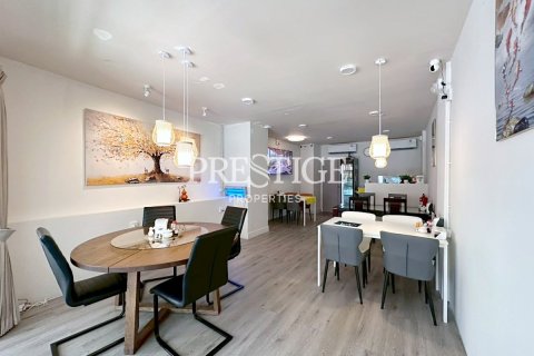 Commercial property in Pattaya, Thailand 488 sq.m. № 197590 - photo 2