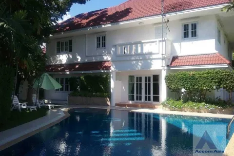 Maison à Bang Kaeo, Thaïlande 6 chambres № 216311