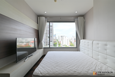 Condo in Bangkok, Thailand, 2 bedrooms  № 184820 - photo 9