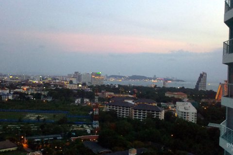 Condo in Pattaya, Thailand, 1 bedroom  № 204405 - photo 3