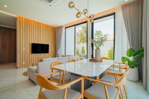 Villa in Phuket, Thailand 4 bedrooms № 173790 - photo 23