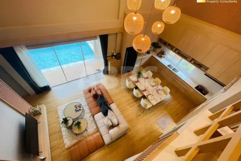 Casa de 3 dormitorios en Pattaya, Tailandia № 212117 - foto 7