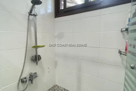 Casa de 3 dormitorios en Pattaya, Tailandia № 212308 - foto 14