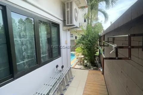 Casa de 3 dormitorios en Pattaya, Tailandia № 212308 - foto 23