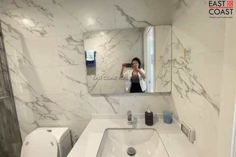 Condominio de 2 dormitorios en Pattaya, Tailandia № 212304 - foto 12