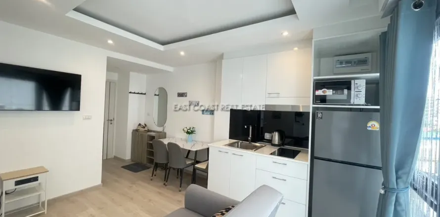 Condominio de 2 dormitorios en Pattaya, Tailandia № 212304