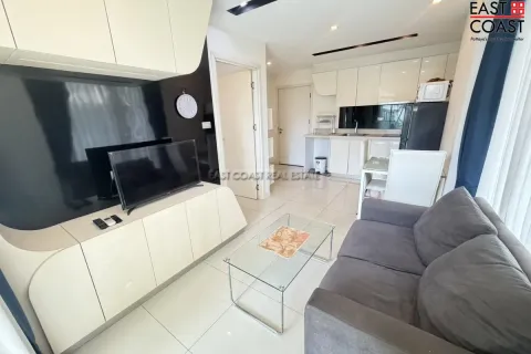 Condo in Pattaya, Thailand, 1 bedroom  № 212309