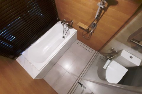 Condo in Watthana, Bangkok, Thailand, 2 bedrooms  № 158666 - photo 18