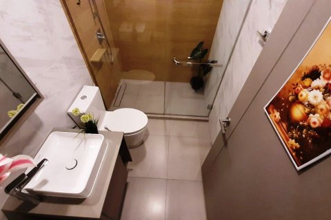 Condo in Watthana, Bangkok, Thailand, 2 bedrooms  № 158666 - photo 20