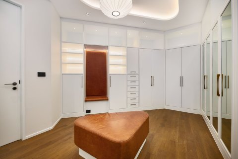 Condo in Watthana, Bangkok, Thailand, 4 bedrooms  № 158671 - photo 8