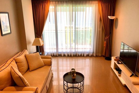 Studio in the Condo in Khlong Toei, Bangkok, Thailand  № 158667 - photo 2