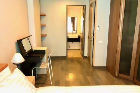 Studio in the Condo in Khlong Toei, Bangkok, Thailand  № 158667 - photo 10