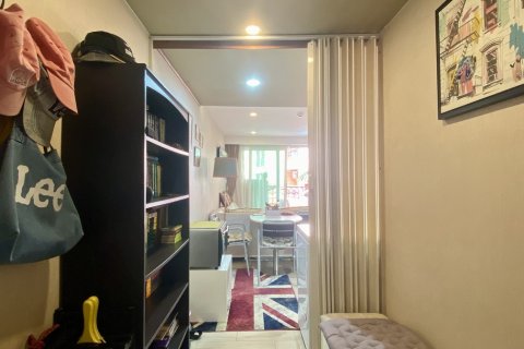 Apartment in Pattaya, Thailand 2 rooms № 205843 - photo 2