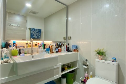 Apartment in Pattaya, Thailand 2 rooms № 205843 - photo 4