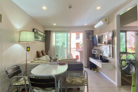Apartment in Pattaya, Thailand 2 rooms № 205843 - photo 9