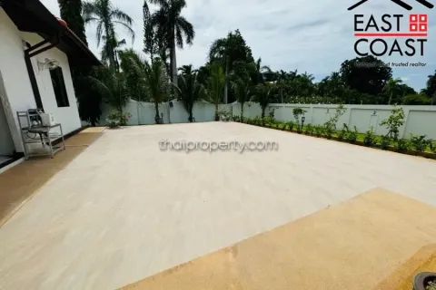 Casa de 8 dormitorios en Pattaya, Tailandia № 213403 - foto 19