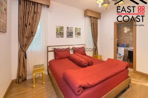 Casa de 3 dormitorios en Pattaya, Tailandia № 213409 - foto 12