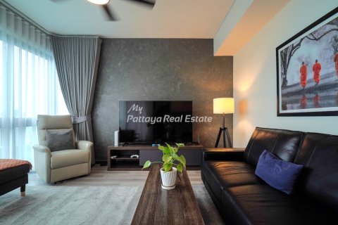 Condo in Bang Lamung, Thailand, 2 bedrooms № 154607 - photo 1