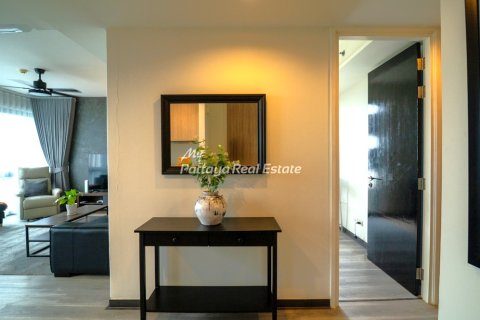 Condo in Bang Lamung, Thailand, 2 bedrooms № 154607 - photo 6