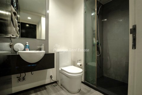 Condo in Bang Lamung, Thailand, 2 bedrooms № 154607 - photo 14