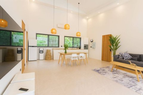 Villa in Surat Thani, Thailand 2 bedrooms № 154609 - photo 4