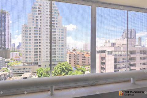 Condo in Bangkok, Thailand, 3 bedrooms  № 187955