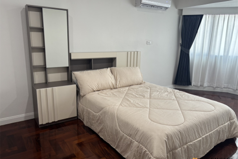 Condo in Bangkok, Thailand, 3 bedrooms № 187955
